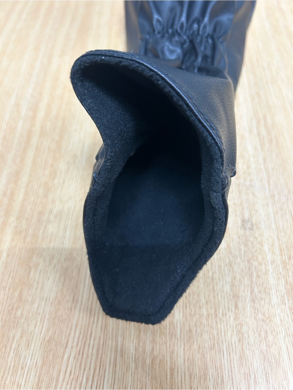 Titleist TSr Driver Head Cover - Picture 7 of 9